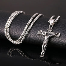 Laden Sie das Bild in den Galerie-Viewer, Religious Jesus Cross Necklace for Men