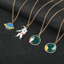 Laden Sie das Bild in den Galerie-Viewer, Cute Necklace Universe Planet Rocket Astronaut Necklace