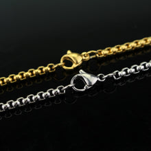 Laden Sie das Bild in den Galerie-Viewer, CHICVIE Luxury Mini Boxing Necklaces