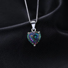 Laden Sie das Bild in den Galerie-Viewer, silver Necklaces For Women Black colored Topaz Heart