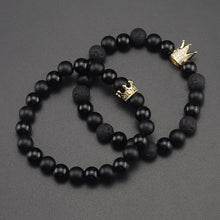 Laden Sie das Bild in den Galerie-Viewer, Gold CZ King crown  natural stone beads