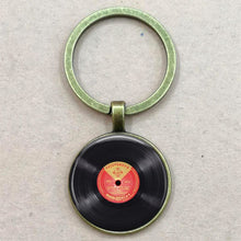 Laden Sie das Bild in den Galerie-Viewer, Vinyl Record Keychain - DJ Gift - Bronze record keyring or Silver vinyl