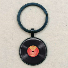 Laden Sie das Bild in den Galerie-Viewer, Vinyl Record Keychain - DJ Gift - Bronze record keyring or Silver vinyl