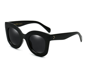 DRESSUUP Fashion Big Frame Sunglasses Women Brand Designer Vintage Rivet Shades Female Sun Glasses Oculos De Sol Feminino