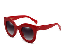 Laden Sie das Bild in den Galerie-Viewer, DRESSUUP Fashion Big Frame Sunglasses Women Brand Designer Vintage Rivet Shades Female Sun Glasses Oculos De Sol Feminino