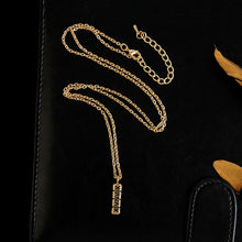 Laden Sie das Bild in den Galerie-Viewer, Fashion XANAX Letter Gold Small Pendant Necklace Unisex Pill Necklaces &amp; Pendants Women Men Gold Silver Long Chain Necklace Gift