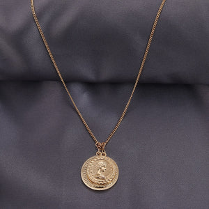 New  Vintage Medusa Portraitnts Coin Gold
