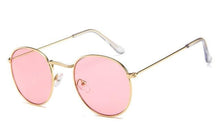 Laden Sie das Bild in den Galerie-Viewer, Retro oval sunglasses  design  vintage
