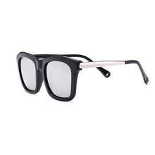 Laden Sie das Bild in den Galerie-Viewer, GLAUSA Lux Sunglasses